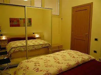 Lux Apart Otel Roma