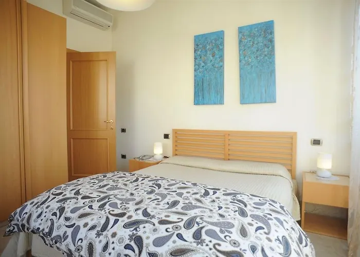Lux Apart Otel 3*